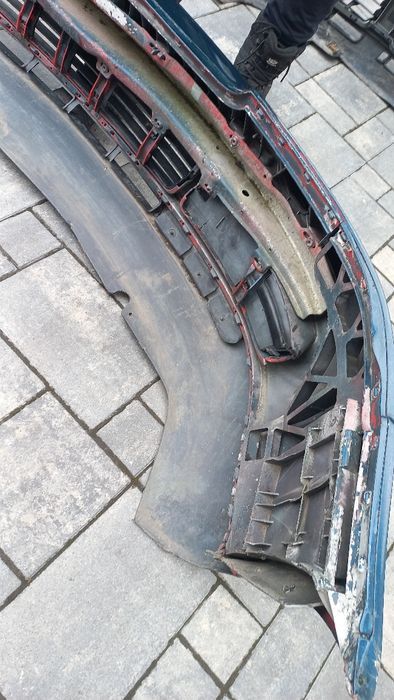 Audi a4 b5 95-99 zderzak przód przedni lz6m
