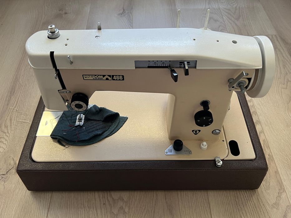 Maszyna do szycia Predom 466 Łucznik
