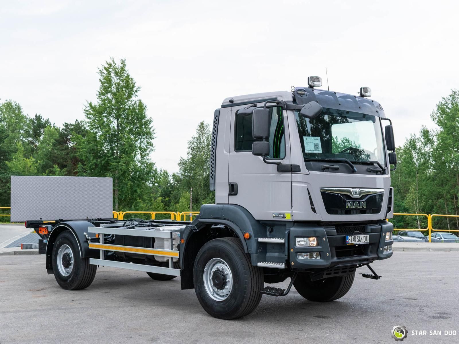 MAN TGM 18.290 4x4 RAMA Podwozie Winda Camper Energetyka  MAN TGM 18.290 4x4 RAMA Podwozie Winda Camper Energetyka