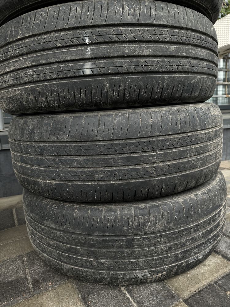 Літня гума Dunlop 225/60 R18