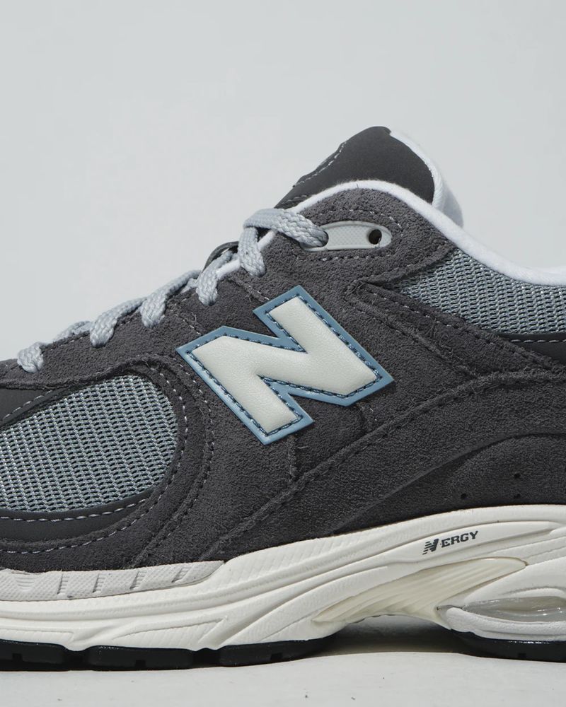 ОРИГІНАЛ! New Balance 2002 оригінальні жіночі кросівки
