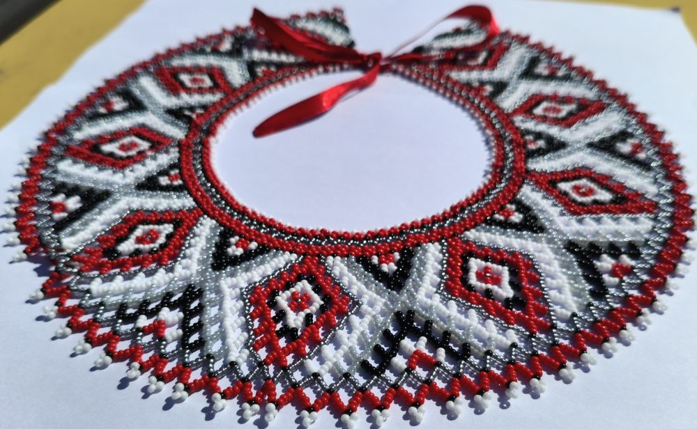 Силянка з бісеру