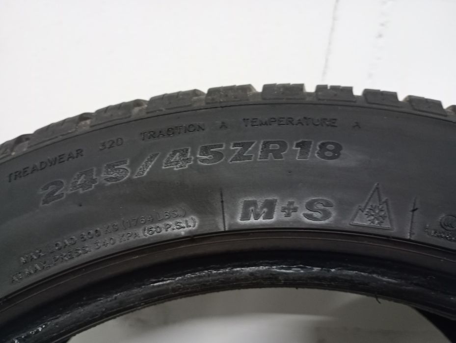 Sprzedam używane opony wielosezonowe 245 45 R18 Imperial