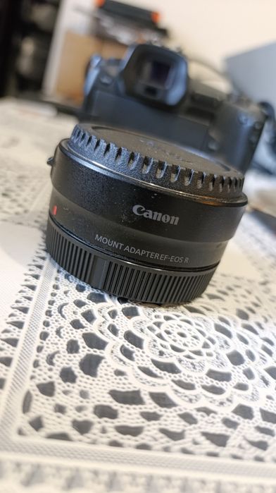 Canon EOS R + Adaptador RF para EF