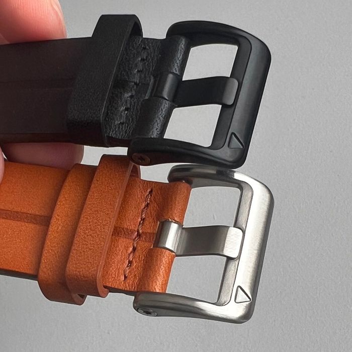 Ремінець Garmin QuickFit 22мм 26мм шкіряний коричневий/чорний браслет