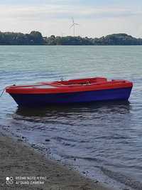 Łódka kadłub motorowki