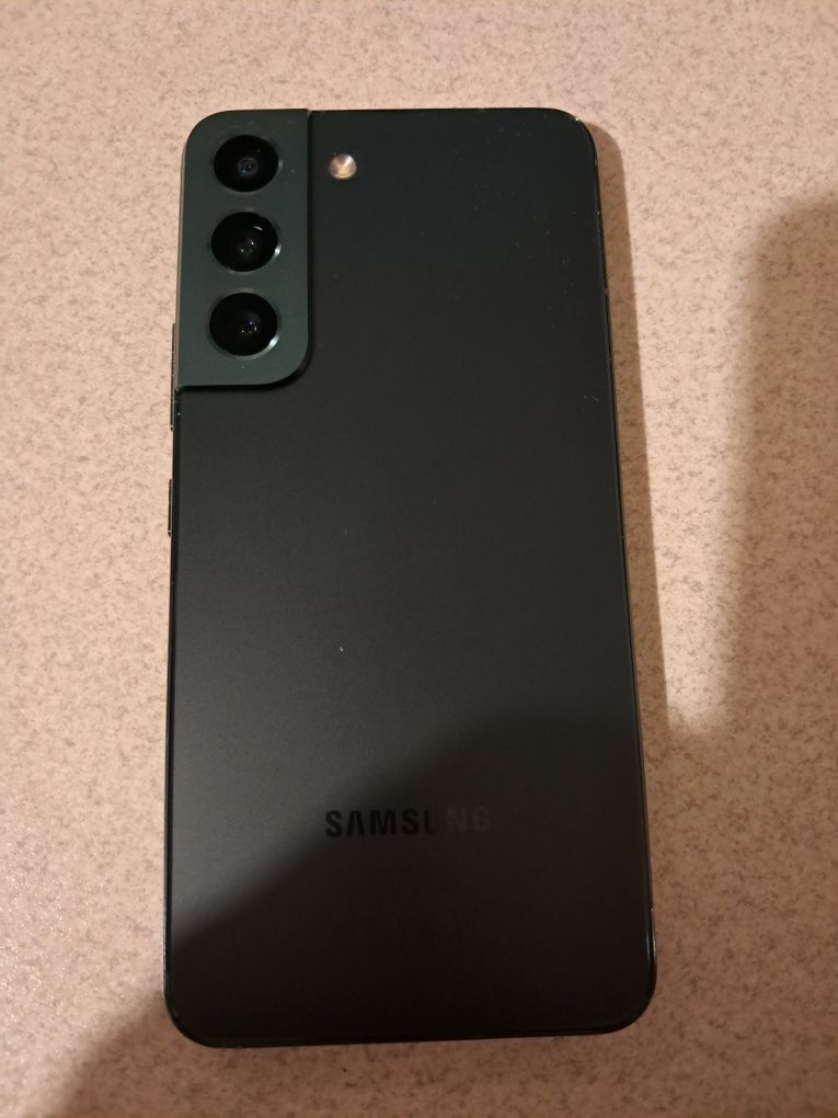Samsung galaxy S22 green na gwarancji!