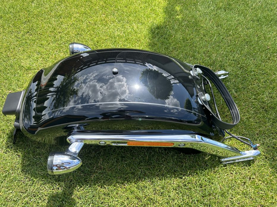 HARLEY FAT BOY 2023 Blotnik Tyl