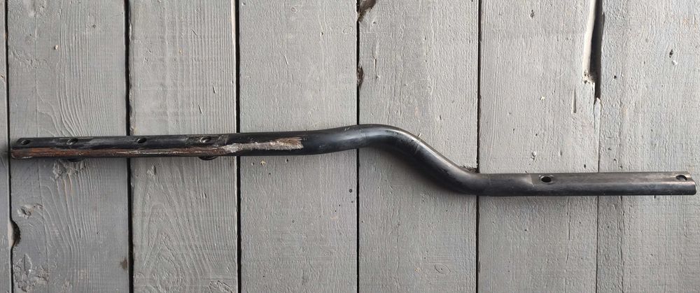 Harley-Davidson Sportster кронштейн глушника