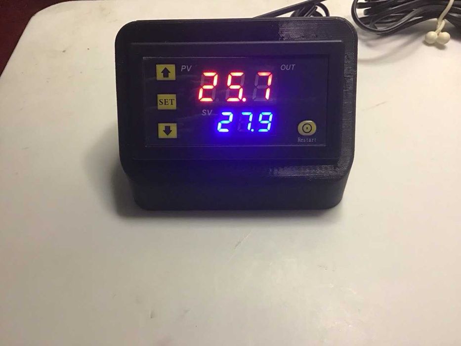 W3230 Digital Thermostat в корпусі