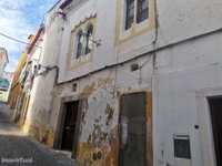Prédio T4 no Centro Histórico de Elvas