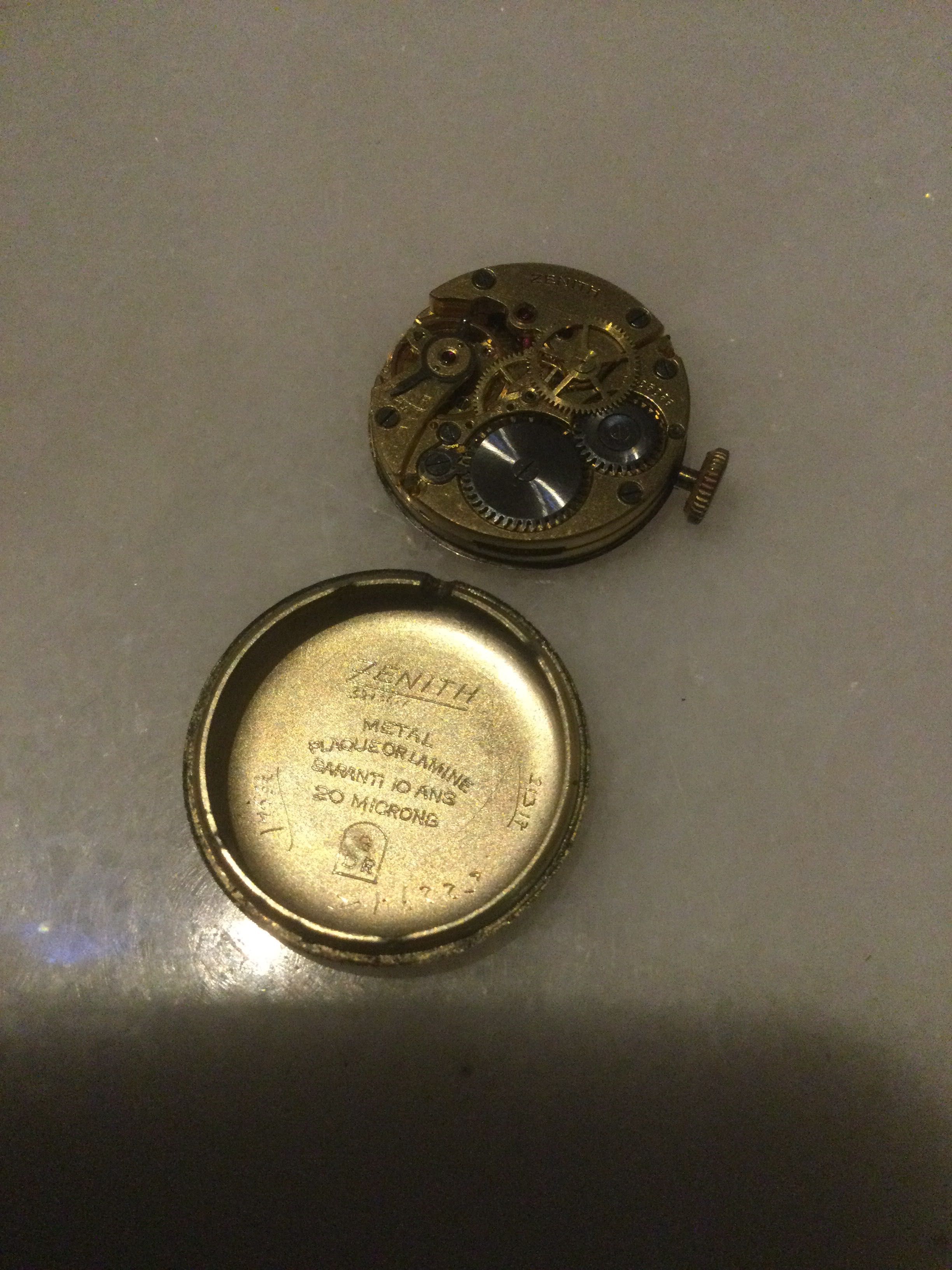 Relógio Zenith Suíço Corda Plaquet Ouro 2,2 cm Funcionar