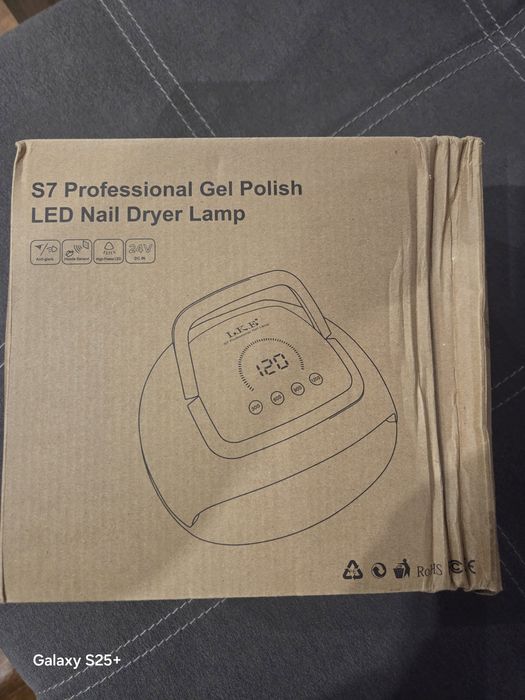 Sprzedam lampę UV do paznokci