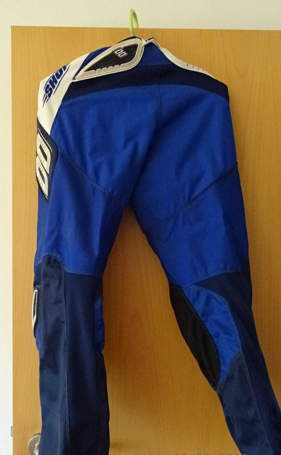 Material de todo o terreno com pouco uso