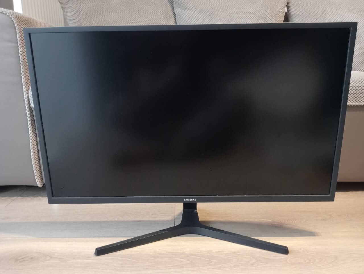 Monitor Samsung 32 cale LU32J590UQUXEN
Odbiór osobisty