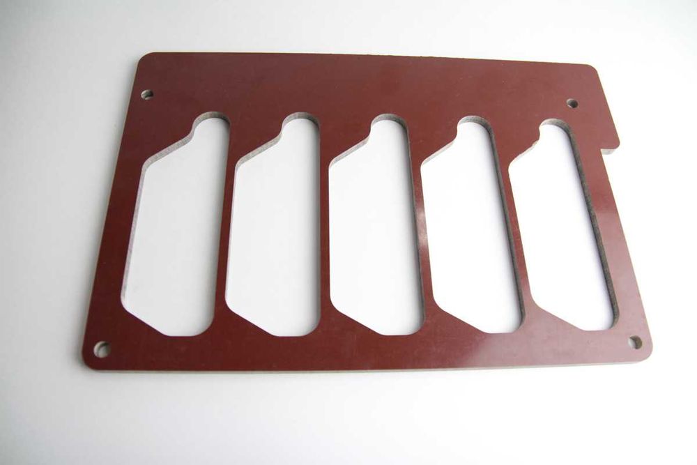 Розпил фанери, текстоліту, карбону, композиту на ЧПУ станках. ДЗВОНІТЬ