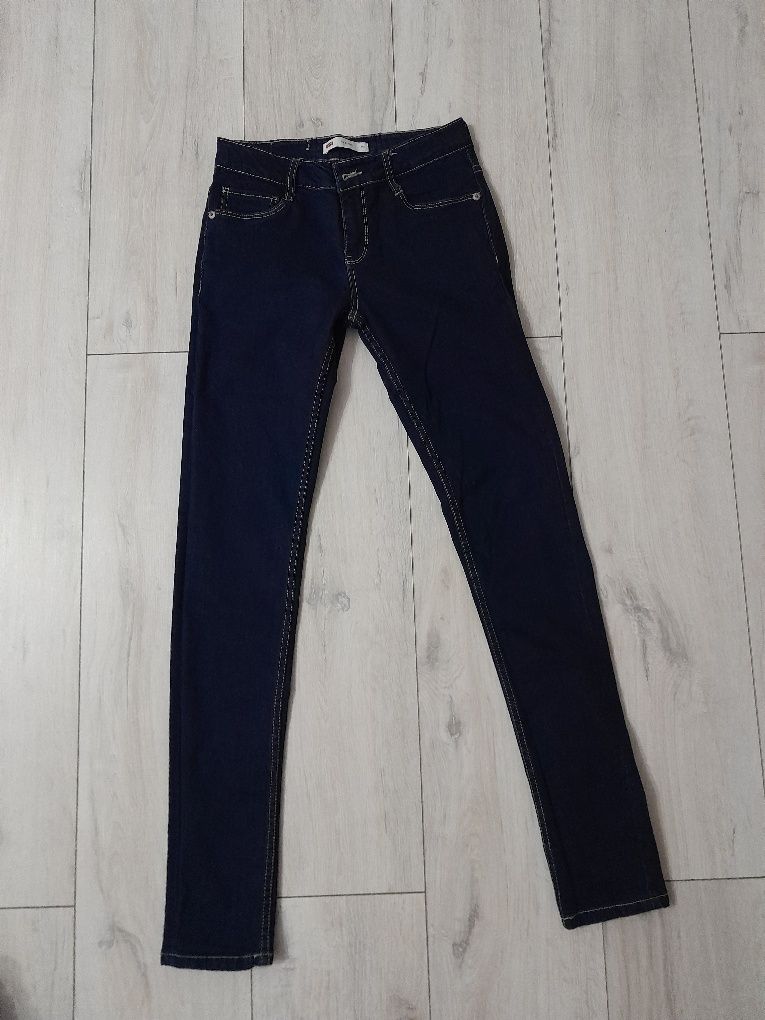 Jeansy Levis XS granatowe