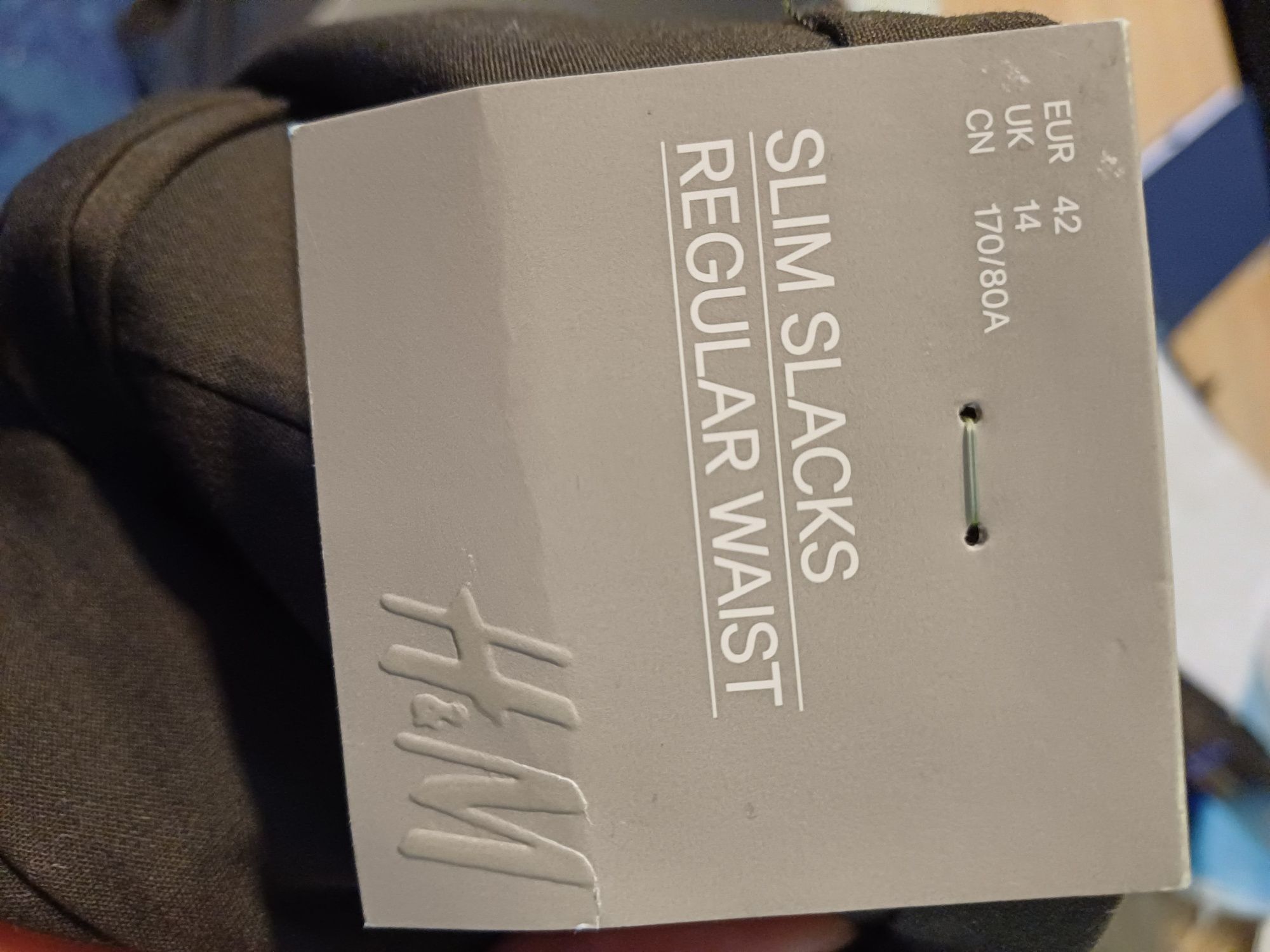 Nowe z metką brązowe spodnie H&M 42
