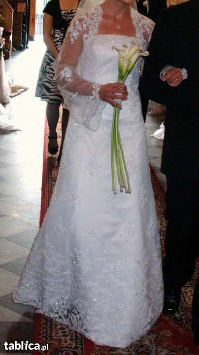Piękna suknia ślubna z koronki włoskiej 36 S