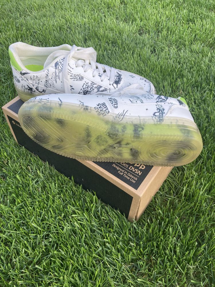 Sneakersy młodzieżowe CROPP