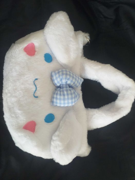 Saco tipo Miniso cinnamoroll de peluche