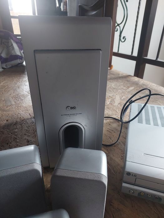 Домашній кінотеатр LG dvd/ vcr combi reciver lh-cx246x