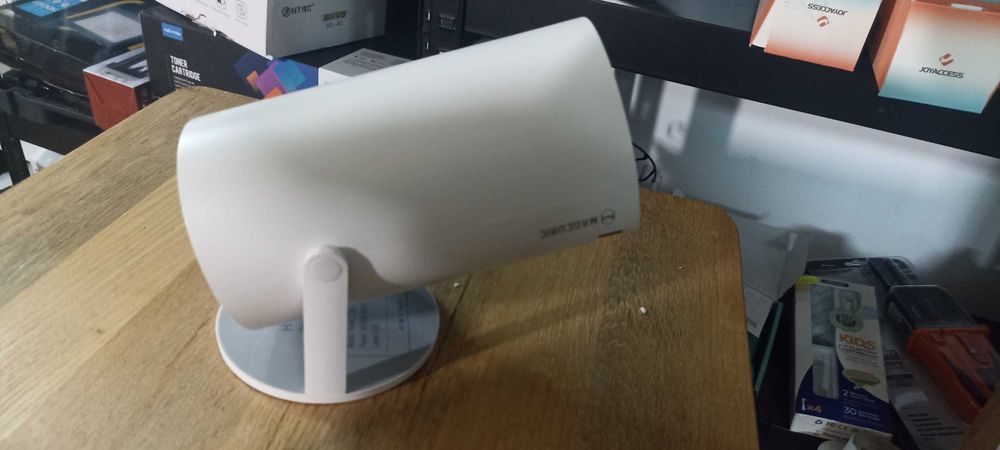 Projektor Smart Nowy