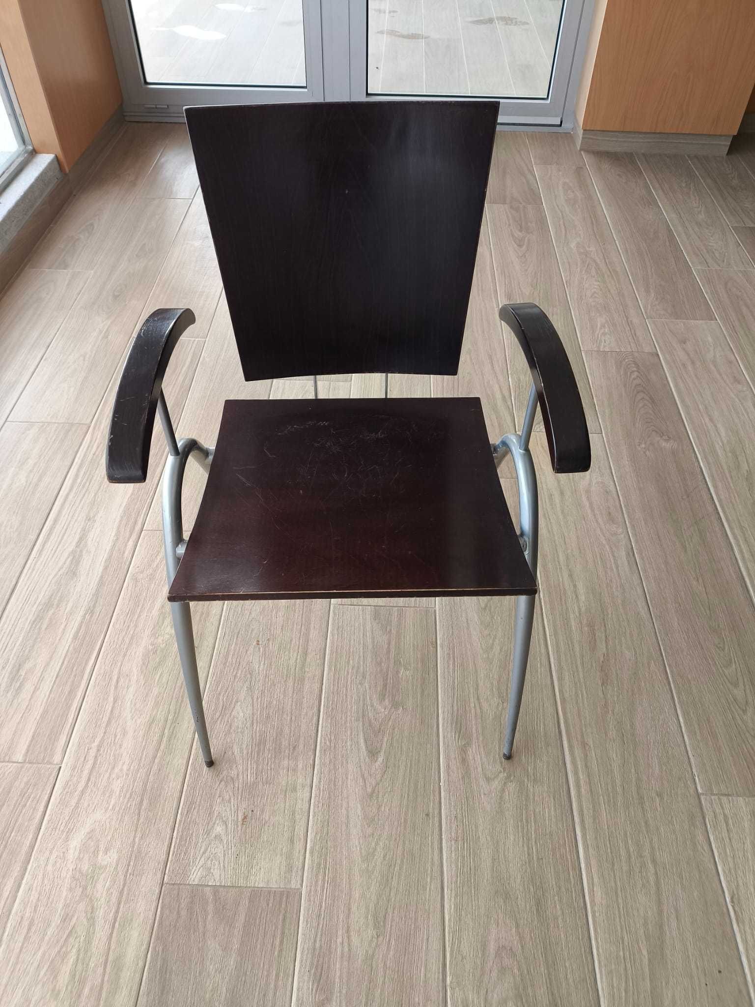 Mobiliário (cadeiras/mesas) de café/restaurante