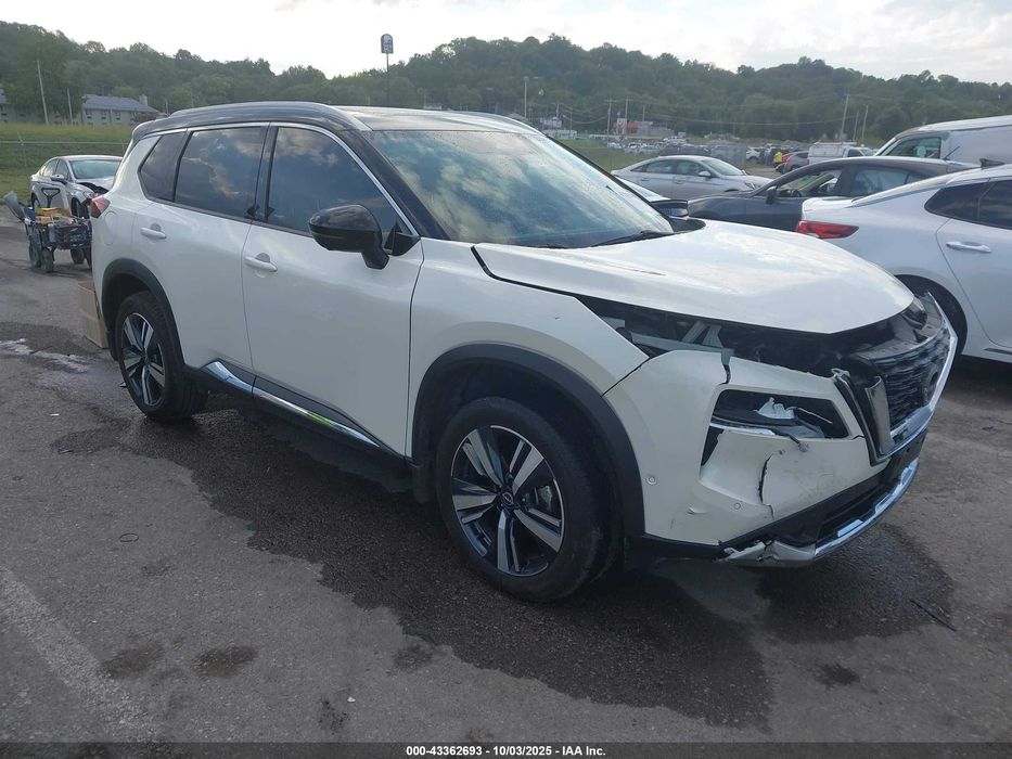 2023 Nissan Rogue з копарту