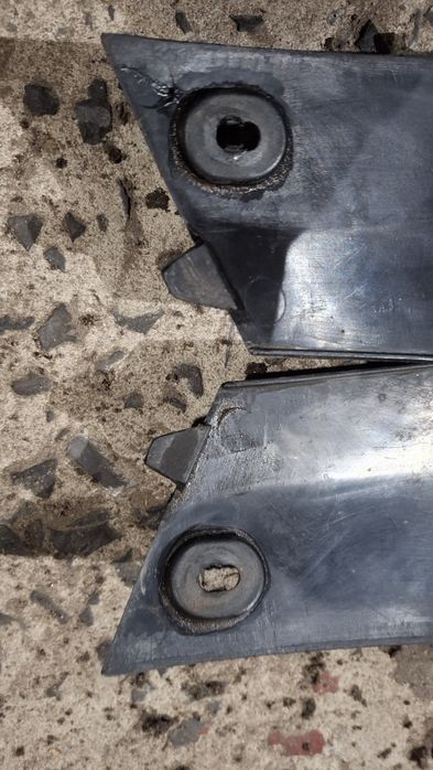 Лижі, косинкі, боковий пластик, від Yamaha axis 50