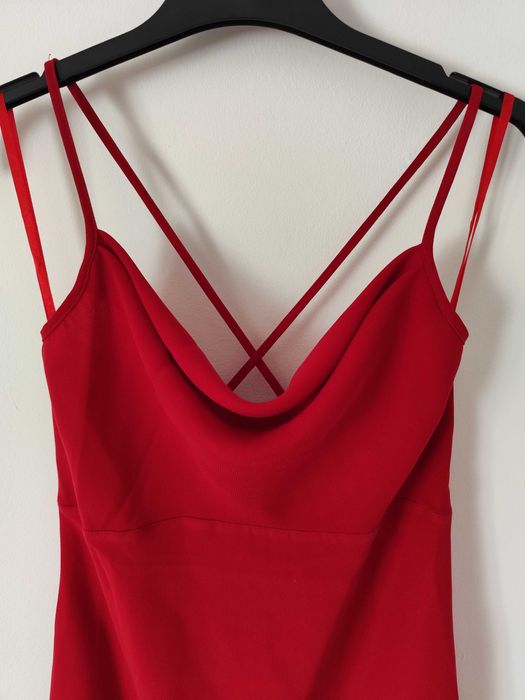 Sukienka na ramiączkach