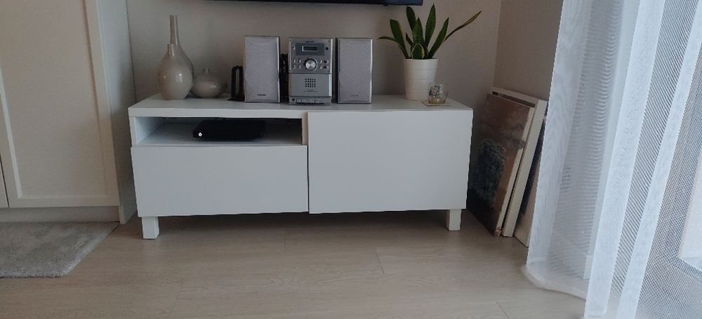 Szafka pod TV Besta-Ikea