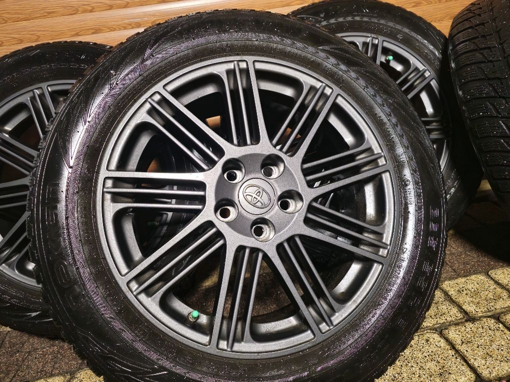 Koła z toyoty rav4 2017r rozstaw 114,3/5, 235/55 R18