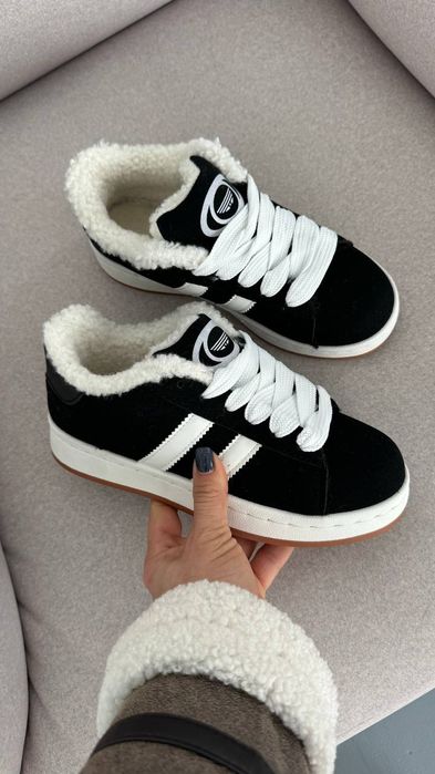 Жіночі нові зимові кросівки натуральний замш