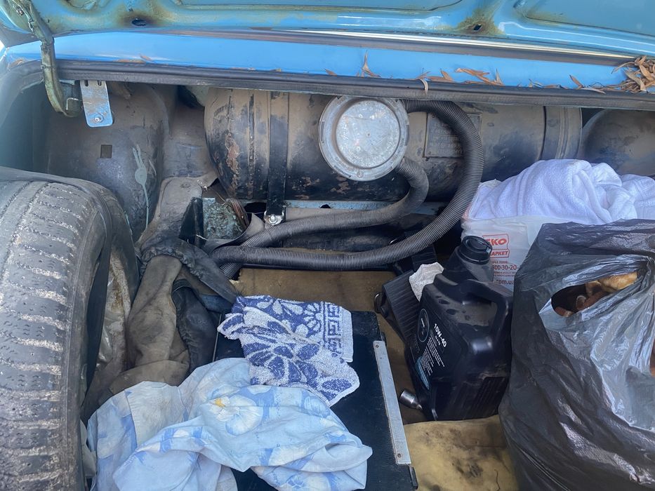 Машина Жигуль на ходу! Читайте Опис.