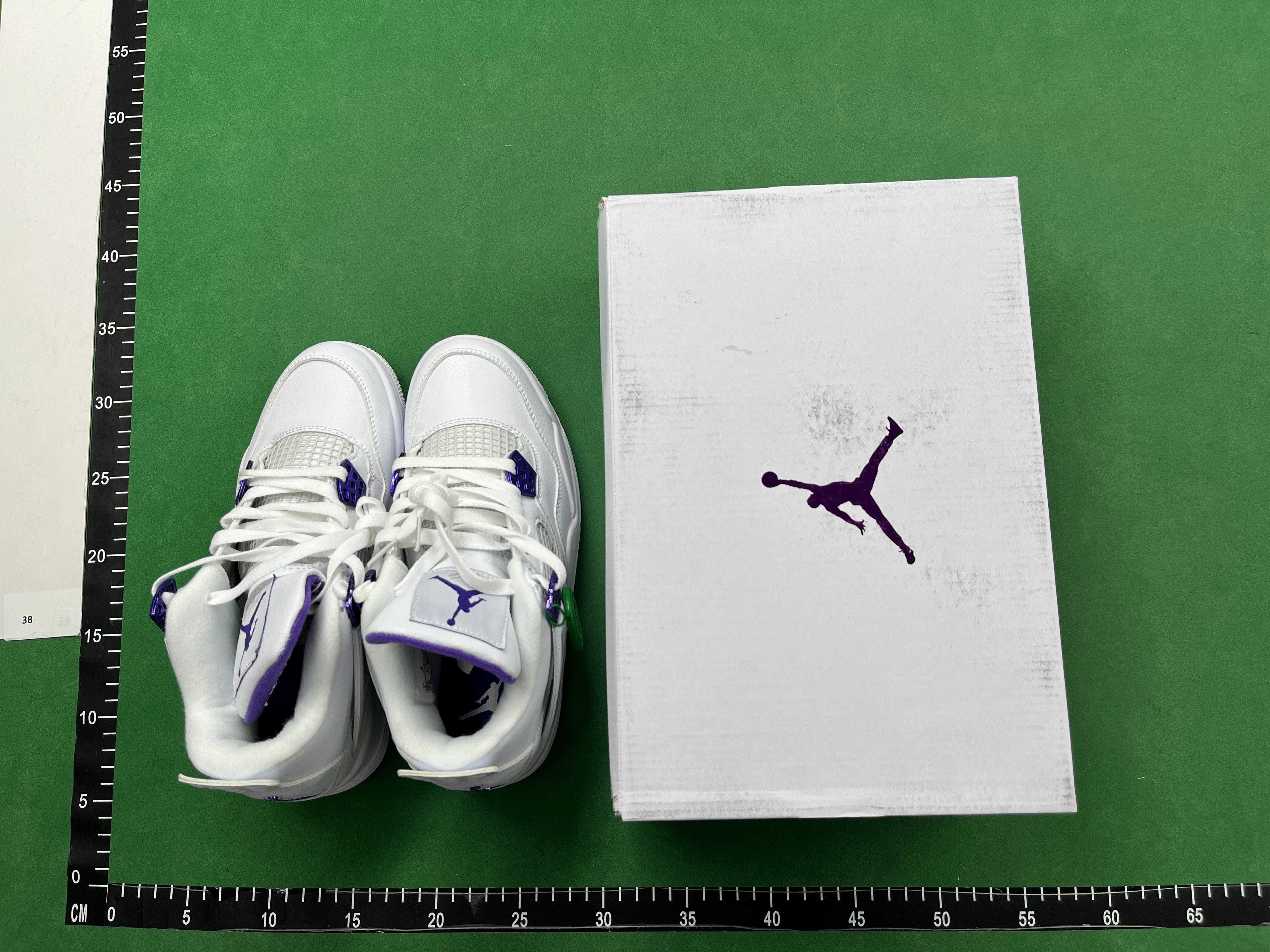 Buty Nike Air Jordan 4 Retro Metallic Purple