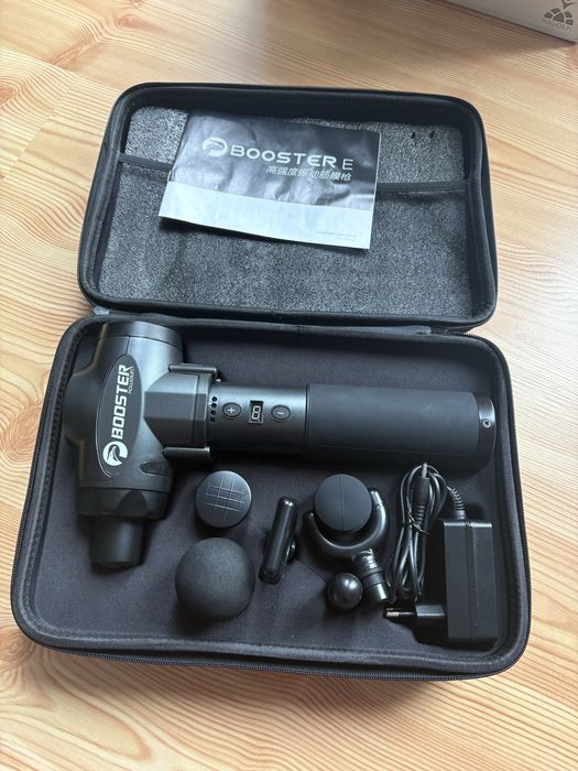 Pistolet do masażu masażer Booster E