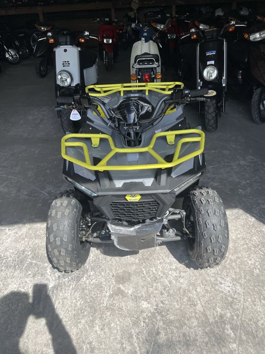 скутер Suzuki Burgman 200 без пробігу по Україні з Японії