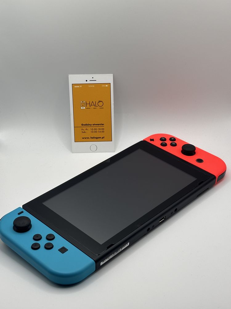 Konsola Nintedno Switch V2 Halogsm Piotrkowska 19