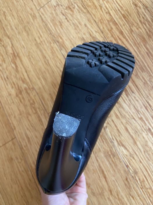 Czarne botki Wojas na obcasie - rozmiar 40