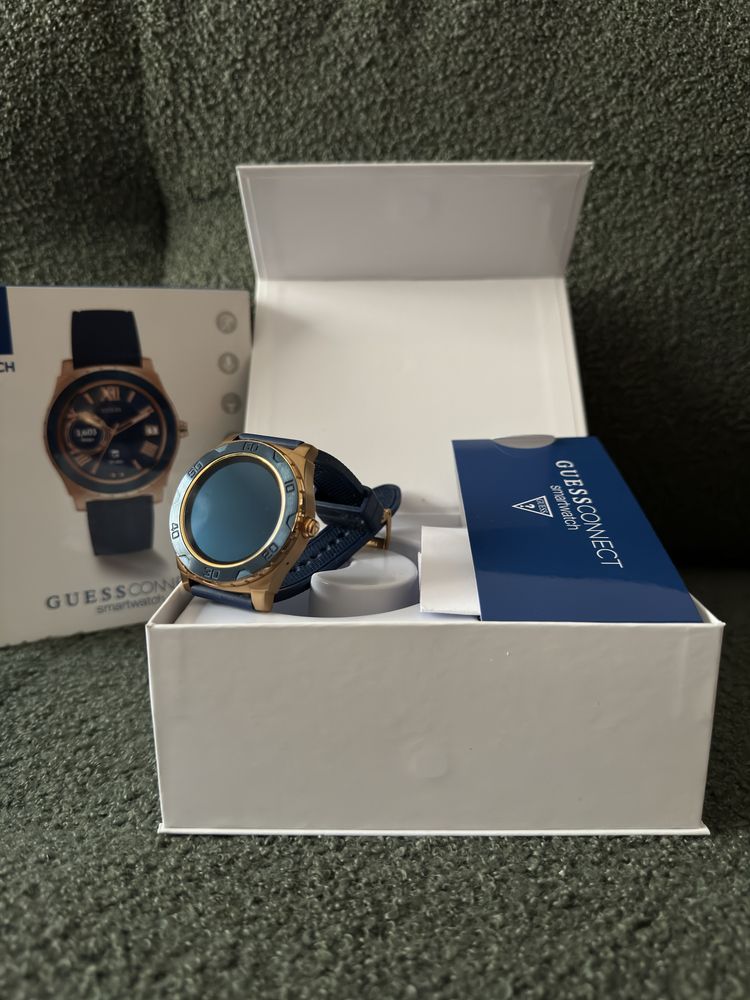 Guess smartwatch