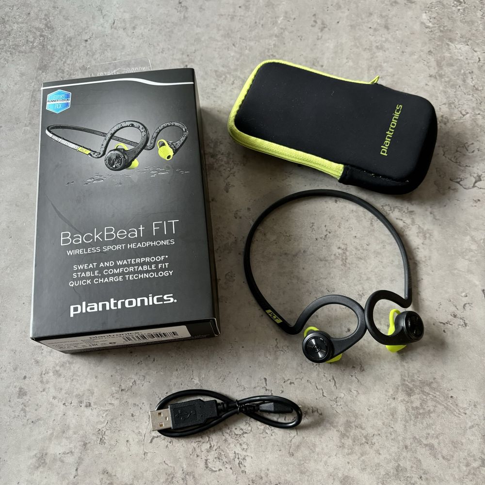 Słuchawki Plantronics BackBeat Fit + etui na telefon