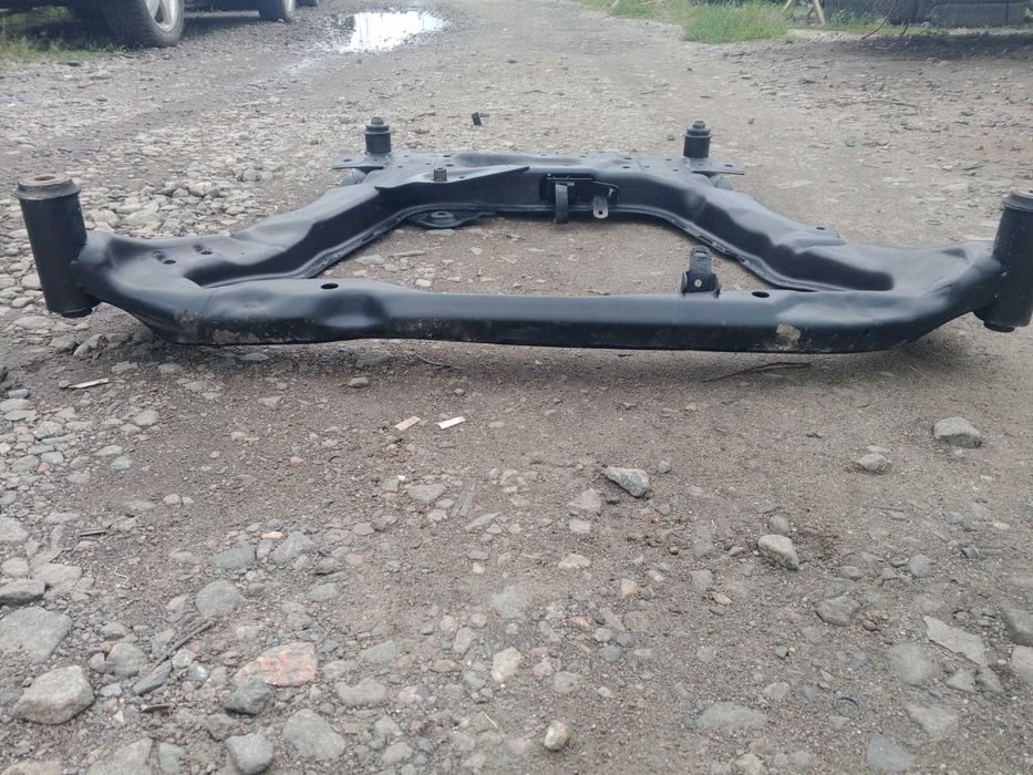 Продам подрамник передний nissan qashqai j10 07-14