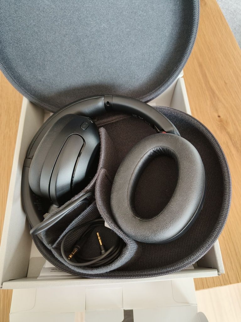 Słuchawki SONY WH-XB910N