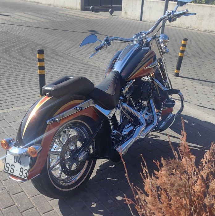 Harley Softail CVO Deluxe 2016 limited edition