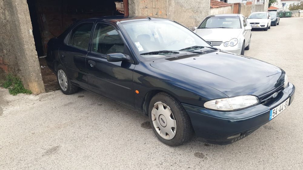 Ford Mondeo 1.6i CLX