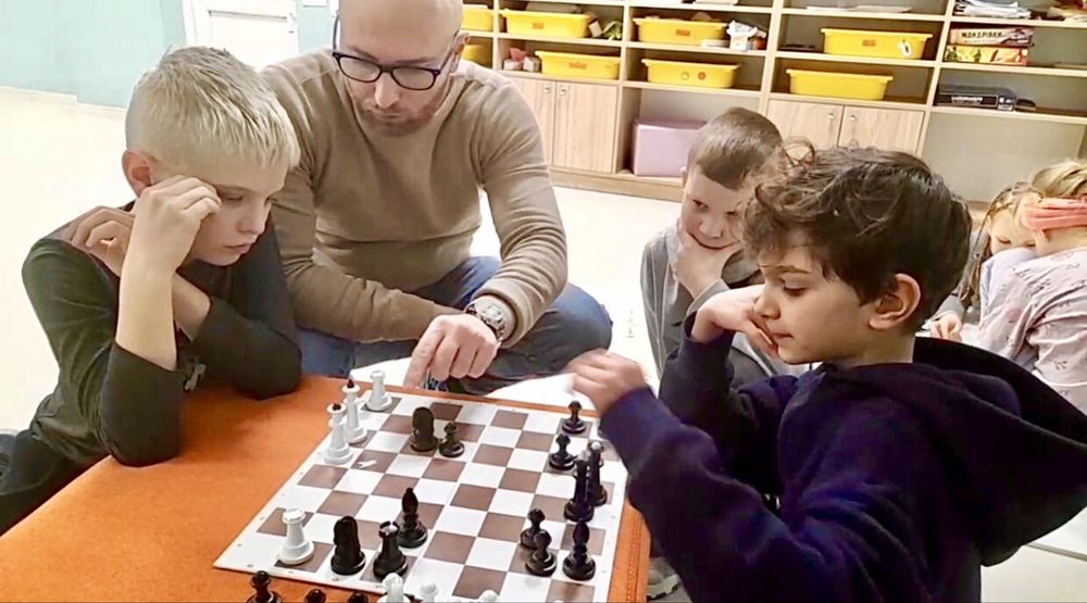 Тренер з шахіа. Онлайн