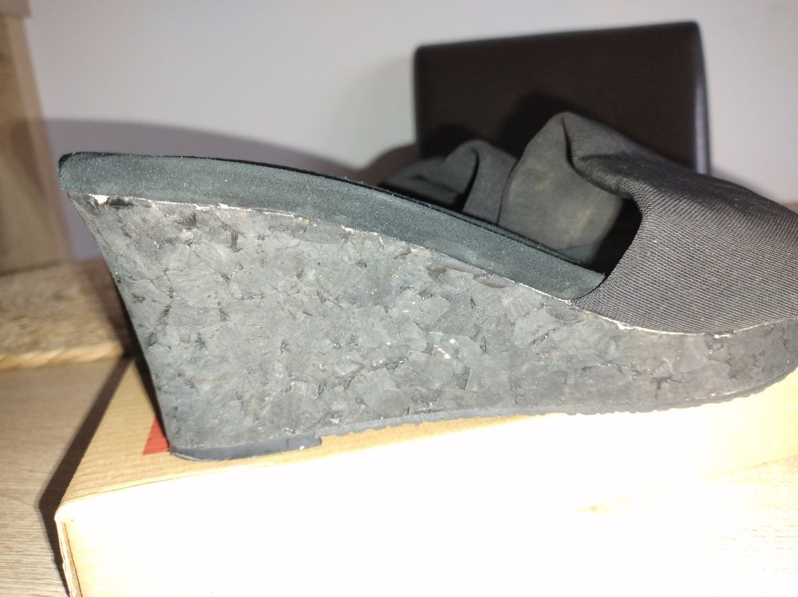 Laczki roz 38  firme Kenneth Cole Reaction