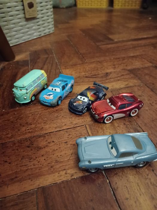 Lote de 13 Carros Faísca McQueen (Disney Cars) -  Usados
