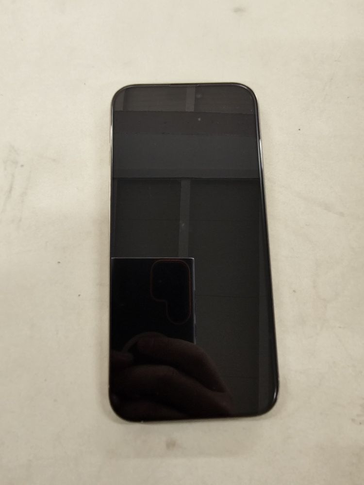 iPhone 16 Pro Max 256GB – Titanium
